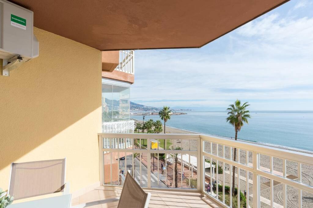 Tgh/ Fuengirola Frente Al Mar Apartment Luaran gambar